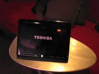 Toshiba NB200 na živo