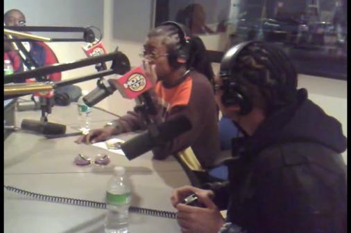 Futbolr's Sean Paul & Beenieman Freestyle