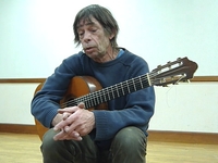 Iggypop à la guitare - Intro