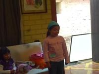 Kaori mandando saludos por el dia del padre