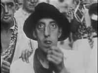 Henri Cartier Bresson fotografando