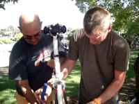 Floyd Landis packs his bike for Manhattan Beach GP - flight's in an hour.