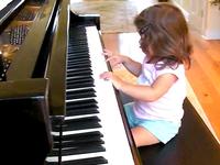 Hannah on Keys