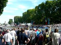 Mark Cavendish on way to winning on Les Champs Elysees