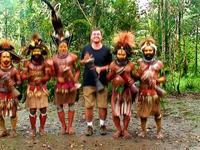 Dancing with the Huli Wigmen