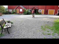 En time i låven
