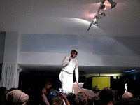 Gonzales live at Herr von Eden