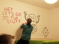 30m sticky tape vs. white wall