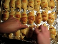 fake pigs, real blankets