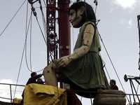 Die Riesen kommen (The Giants Arrive)