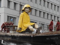 Die kleine Riesin