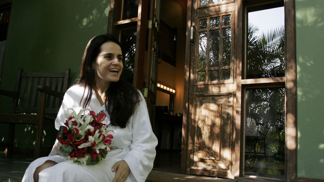 Vídeo de casamento Making of Milena do video maker (cinegrafista) Adriano Diogo, de Niterói, Rio de Janeiro, RJ, que faz video de casamento (filmagem de casamento), ou melhor, videojornalismo de casamentos, video de casamento judaico, video de noivas, video de festas e video de eventos sociais com uma edição de video inovadora e de primeira qualidade. Atua também em outras cidades do estado do Rio de Janeiro, tais como Niterói, Petrópolis, Teresópolis, entre outras. video casamento filmagem videos casamentos niteroi rj rio videojornalismo noiva niterói festa eventos clips vídeo clipe clip do videoclip
