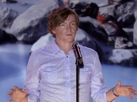 Comedian describes his worst gig ever...one of the funniest stories i've ever heard.