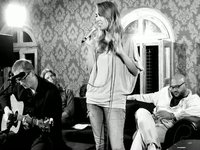 GLASHAUS (Live) – Das Hier
