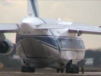 Antonov 124 at EHWO