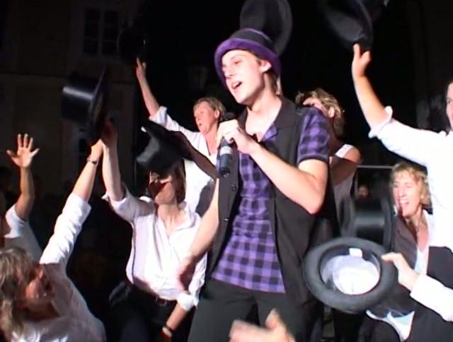 Video anschauen >> Klicken