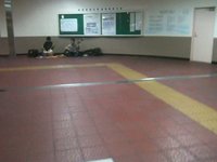 新潟駅のインド系音楽家