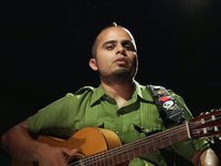 Artist Profile for Latin Website