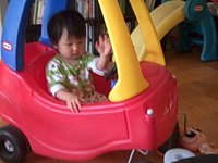 [10/25/09] 抱抱然後開車車