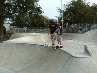 2 lunatics 1 skateboard