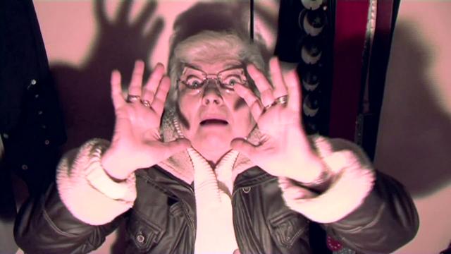 Thumbnail of video Venga Monjas: Lloraba Palacios