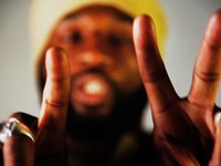 Shafiq Husayn  - "Lil' Girl" Video Teaser