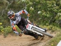 Who is TB? -the little pinner- MTB-DH