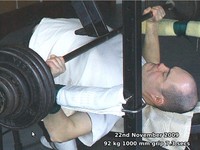 92 kg bench sumoman