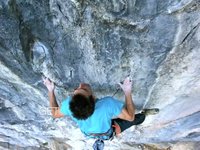 Lee Cujes - My Way or the Railway - 8a first ascent - Vietnam