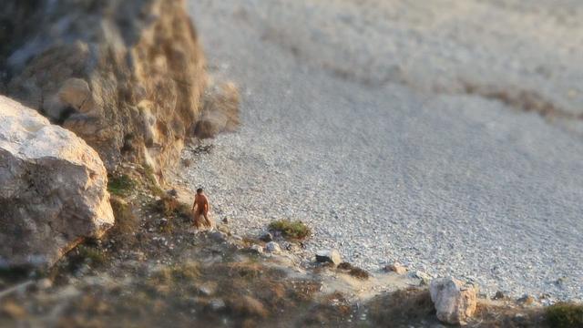 Miniatura del vídeo Small Life in Spain