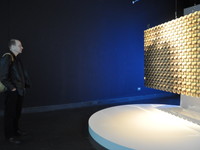 Weave Mirror, Daniel Rozin