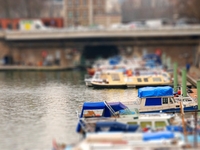 Paris... (tilt shift & timelapse)