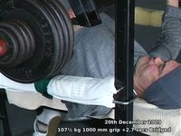 96 kg 107½ kg bench sumoman