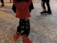 Oscar en Vinz schaatsen in het westerpark