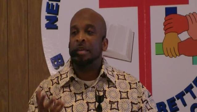Remaining Upright When... :: Luke 1:26-38 Preached Dec. 20, 2009 by Rev. Vincent C. Davis Sr.,... View Video