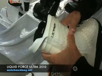 Video Liquid Force Chausses 2010