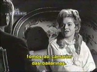 Freud - Além da Alma nos permite uma melhor compreensão das teorias psicanalíticas e sobre o inconsciente. O filme ilustra, baseando-se em casos reais, o quanto sintomas físicos podem originar de traumas emocionais e que há possibilidade de reversão ao trazer de volta à consciência o conteúdo reprimido, tendo Freud iniciado com a hipnose e, posteriormente, desenvolvido técnicas de associação livre.
