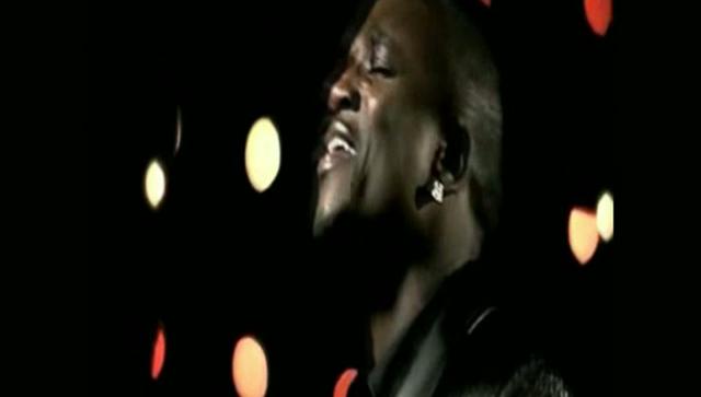 Justin Beiber Vs Akon - Beautiful Baby