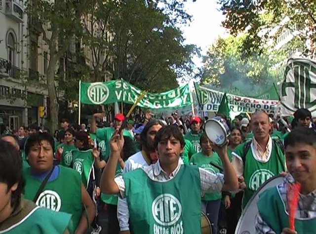 7 de Abril de 2010