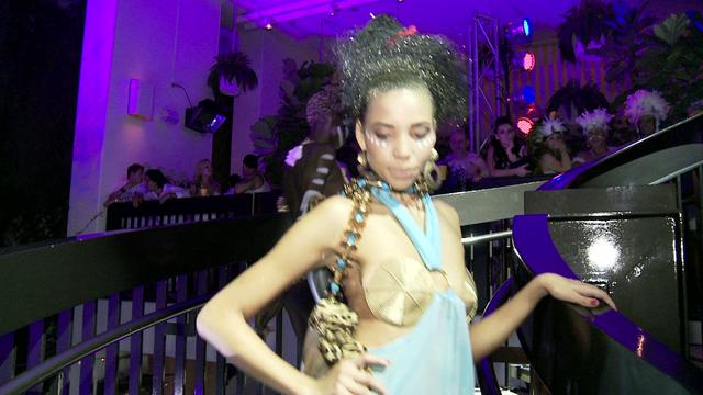 Valerie Jacquet White Party Show
