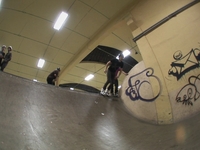 Kuba Olejarz - Hedonskate Poland team rider testing his new Xsjado Farmers 09 just before NWJ 2009 contest. Montaż: Adam Hofbauer.