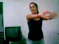 Belu bailando a la 1 am....